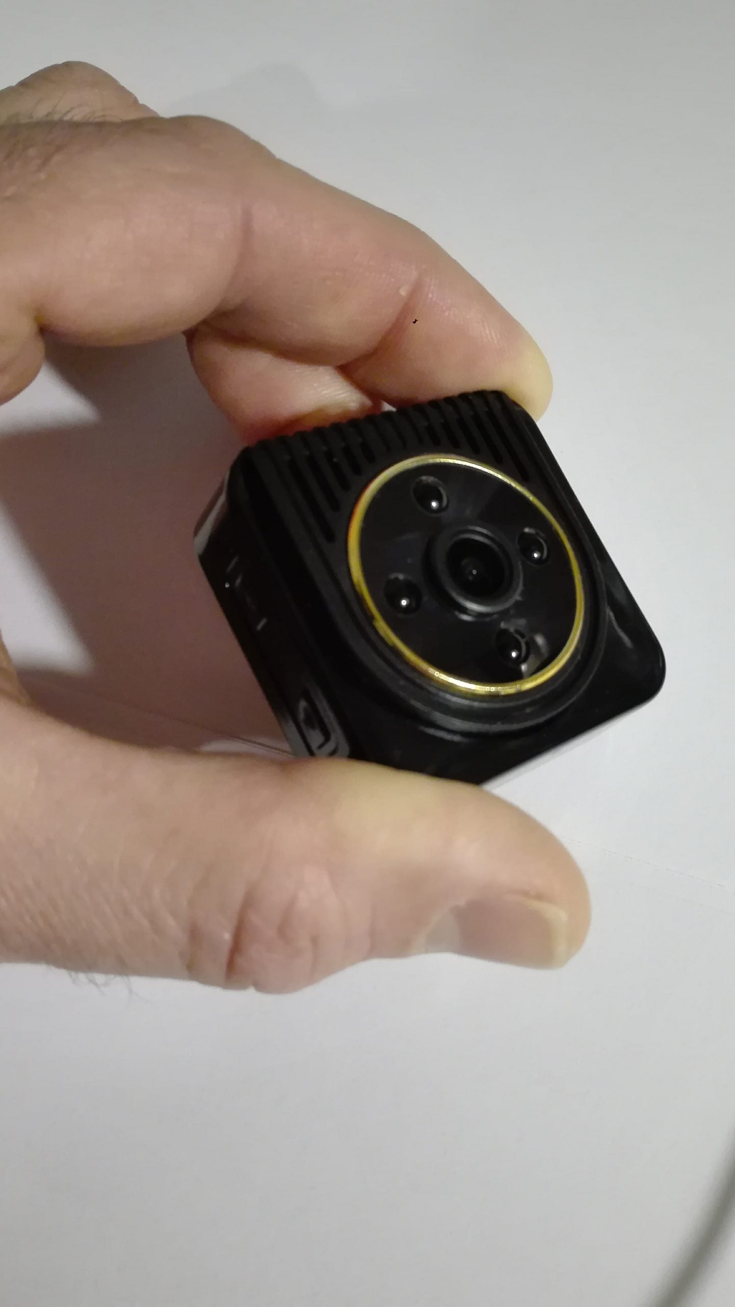 M5-WIR-CAM MICROCAMERA PER PROTEZIONE VEICOLI